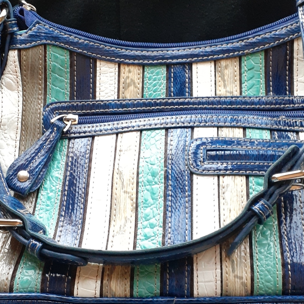 Adorable Embossed Striped Purse